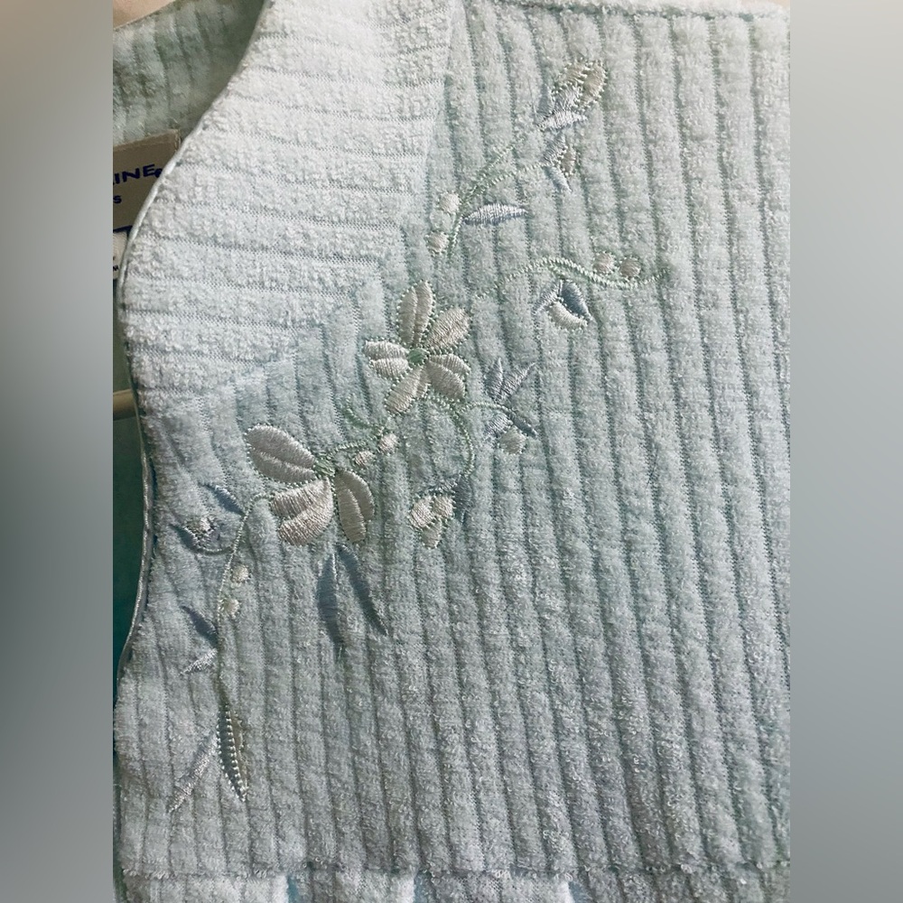 Miss Elaine Soft Blue Robe - Picture 3 of 6